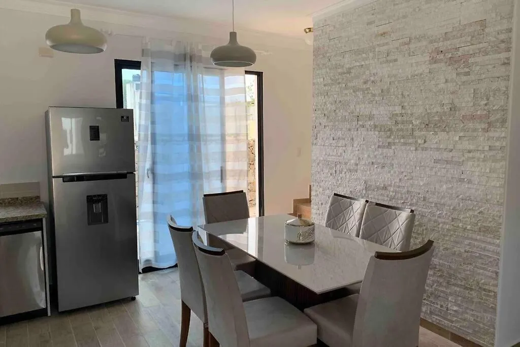 别墅 Brand New Vacation Home In Embassy Village 蓬塔卡纳